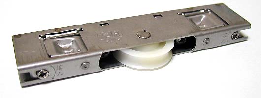 戸車の交換・調整作業